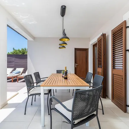 Luxurious In Betiga Casa vacanze Barbariga